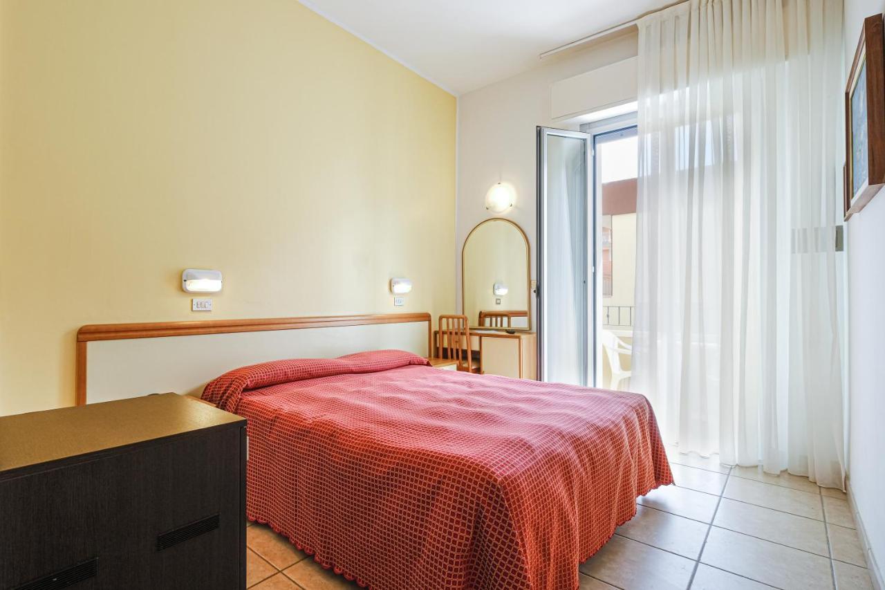 Hotel Thea Bellaria-Igea Marina Eksteriør bilde