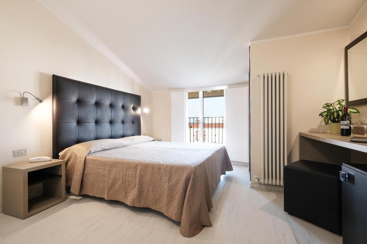 Hotel Thea Bellaria-Igea Marina Eksteriør bilde